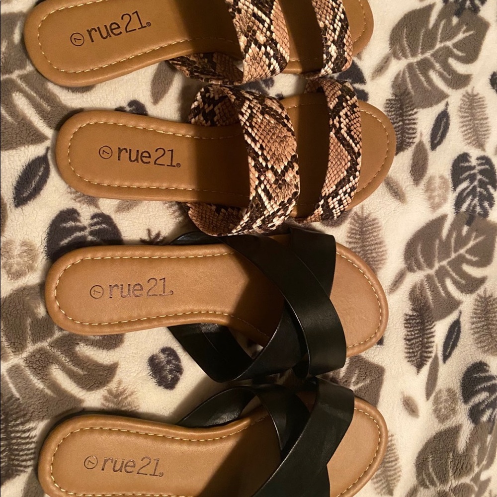 Sandals - Picture 3 of 3